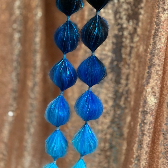 Festival braids. Set of (2) mini tie in bubble braids. Easy. Reusable rabe hair - Picture 4 of 6